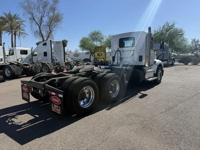 2023 Peterbilt 579