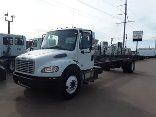 2018 FREIGHTLINER/MERCEDES M2 106