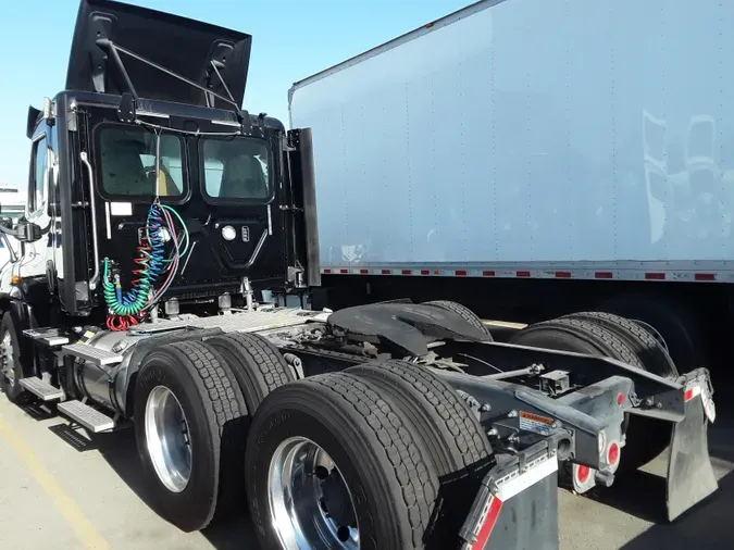 2018 FREIGHTLINER/MERCEDES CASCADIA 125