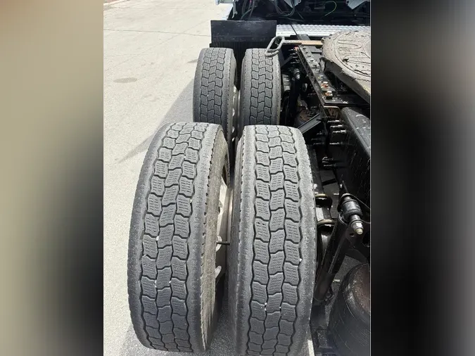 2022 VOLVO VNL64T7600186849d394c0de0c36330fa1f586618
