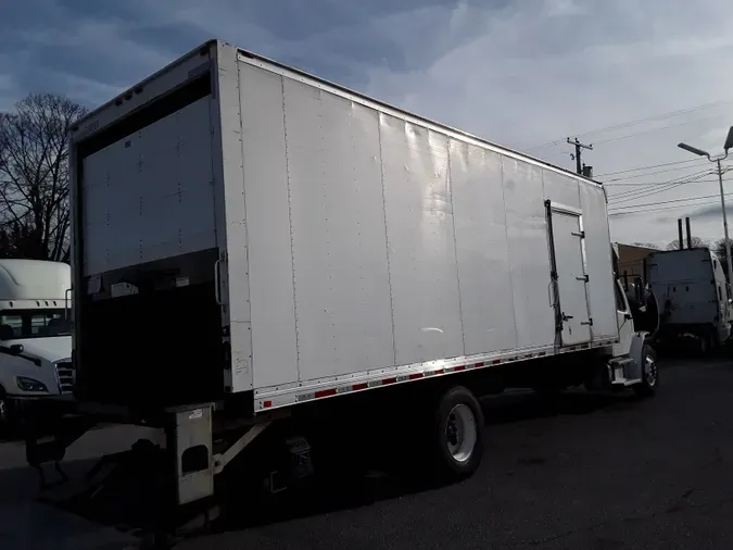 2018 FREIGHTLINER/MERCEDES M2 106