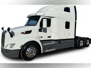 2021 Peterbilt 579