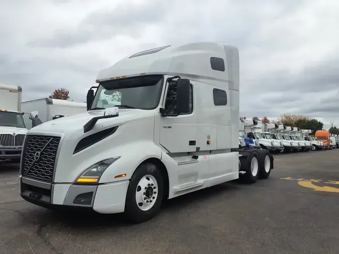 2020 VOLVO VNL64T-760018f76ee383af1c4e40efedcec5c4d9a