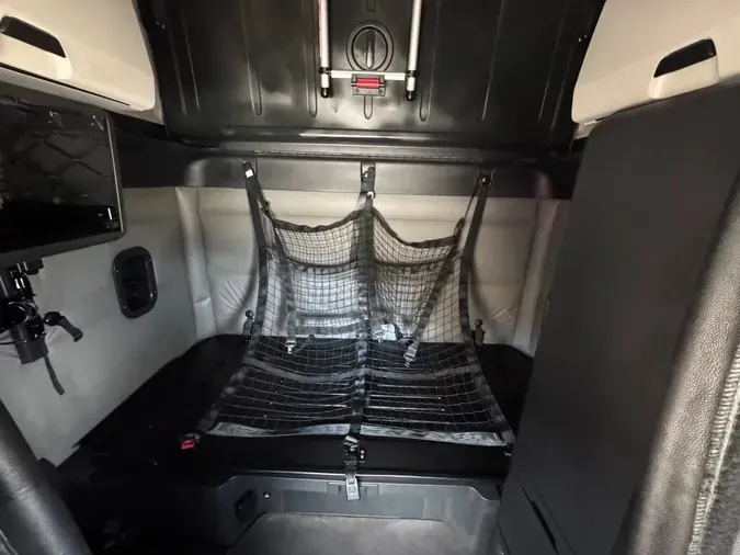 2022 FREIGHTLINER Cascadia 126