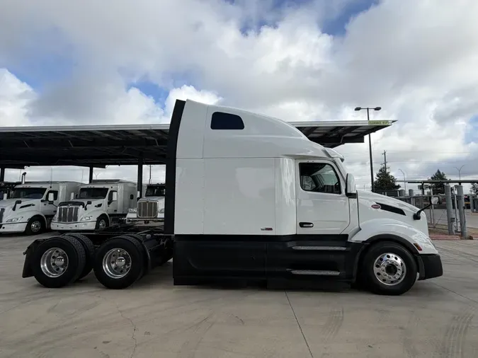 2022 Peterbilt 579