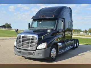 2016 FREIGHTLINER CASCADIA