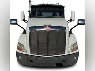2020 Peterbilt 579