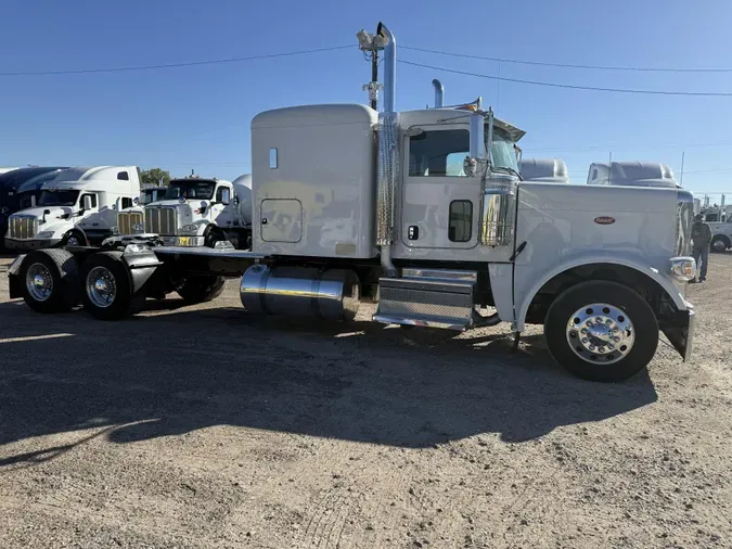 2023 Peterbilt 389019e13fab9dd7efb03742721b73f6c81