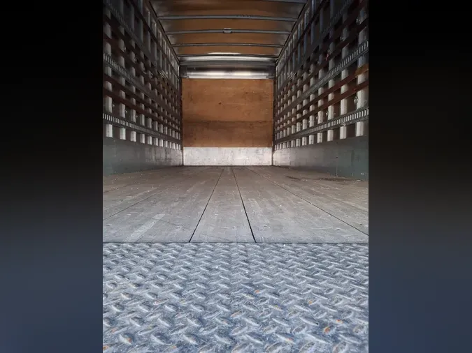 2020 FREIGHTLINER/MERCEDES M2 10601a13fdda210f3035a8ac8e806a2222f