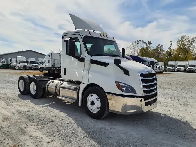 2019 FREIGHTLINER/MERCEDES NEW CASCADIA PX1266401a338eb57f34b84aa327d2ae41badcf