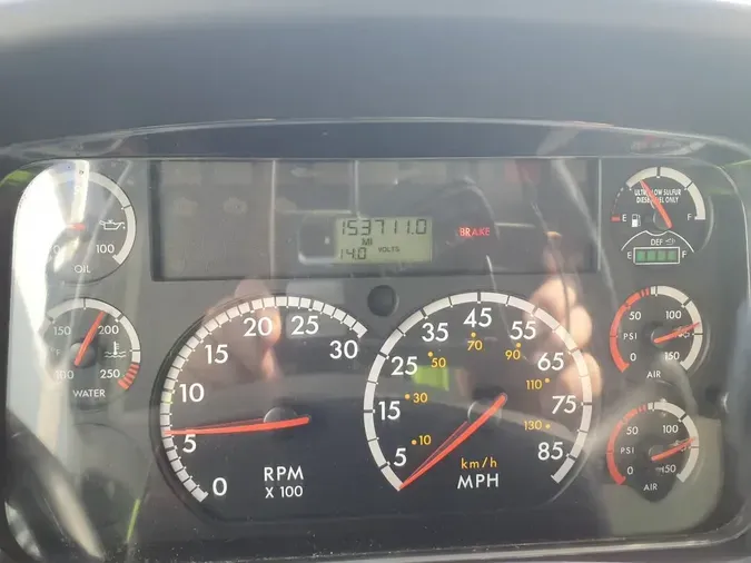 2014 FREIGHTLINER/MERCEDES M2 106