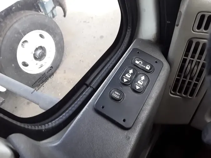 2019 NAVISTAR INTERNATIONAL 4300