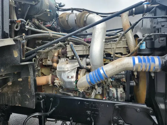 2011 WESTERN STAR 4900
