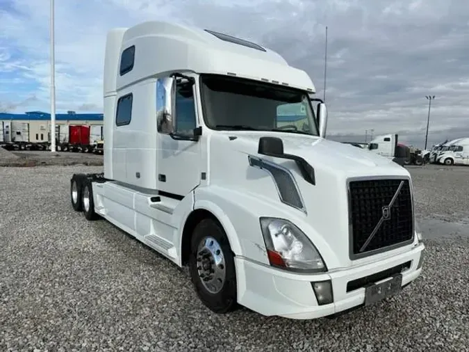 2016 Volvo VNL64T780