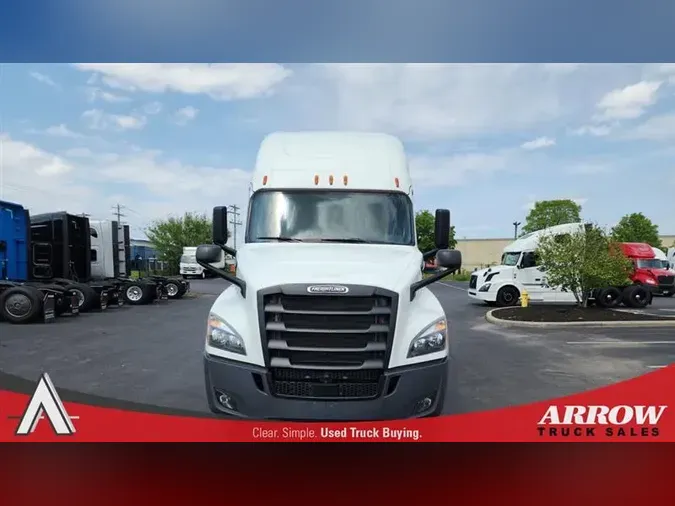 2020 FREIGHTLINER CA126