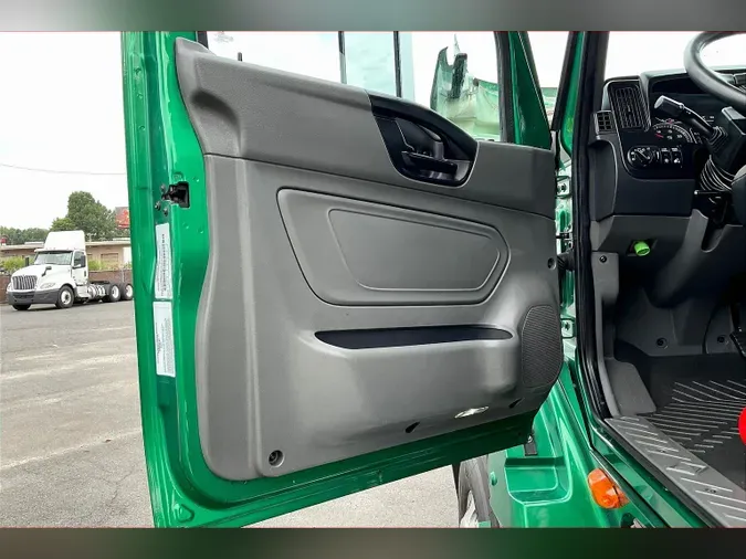 2020 INT LT625 6x4
