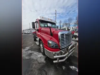 2019 FREIGHTLINER/MERCEDES CASCADIA 125
