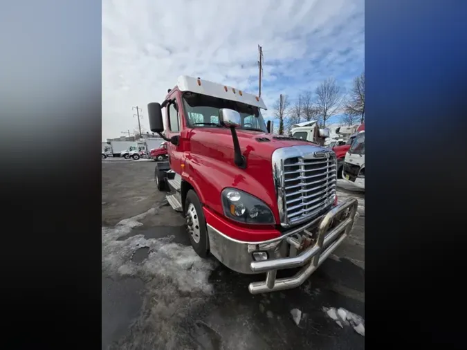 2019 FREIGHTLINER/MERCEDES CASCADIA 12501b2804be9d757302f8f64f045f58f69