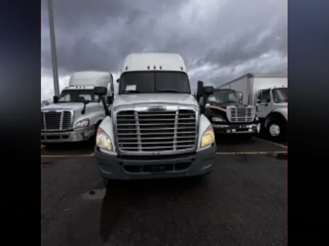 2020 FREIGHTLINER/MERCEDES CASCADIA 12501b7476ce562143beb22115d9e11300d