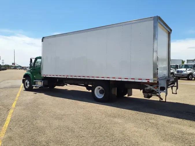 2021 FREIGHTLINER M2 106