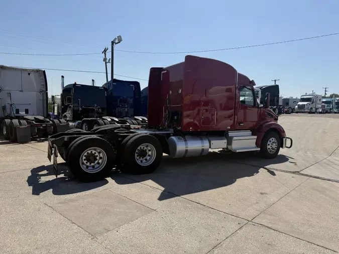 2022 Peterbilt 579