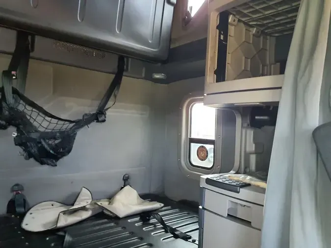 2020 FREIGHTLINER CASCADIA 125
