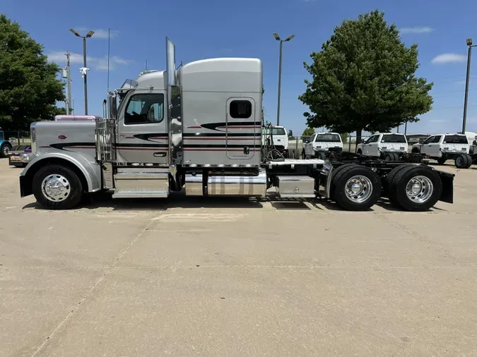 2025 Peterbilt 58901c285d137427e9068a5ebb8df22f144