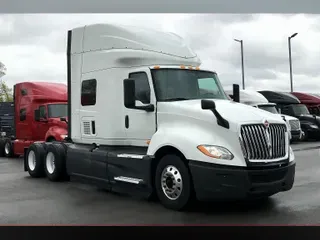 2019 INT LT625 6X4