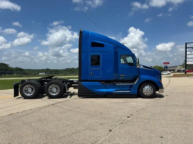 2023 KENWORTH T68001c949644498e2a98e7a03b48655ea51