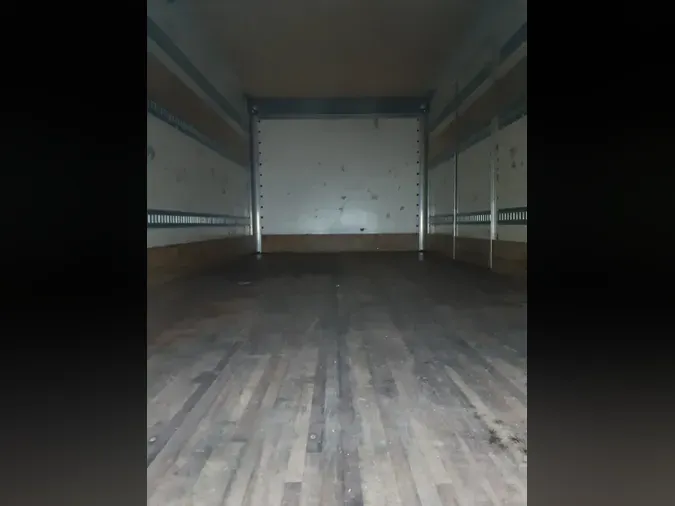 2019 FREIGHTLINER/MERCEDES M2 106