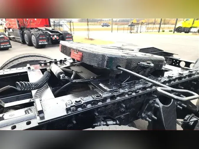 2020 INTERNATIONAL RH613