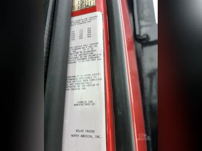2005 VOLVO VHD84B20001ca502b54fd56fa5138182990e28af0