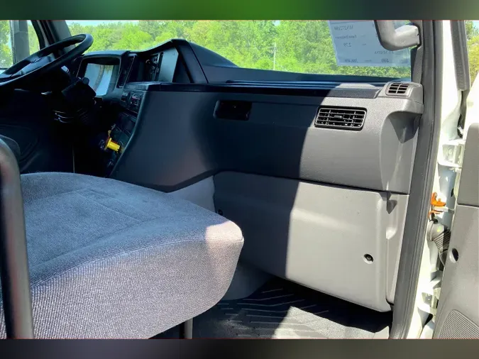 2021 INT LT625 6x4