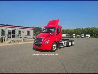 2019 FREIGHTLINER NEW CASCADIA 116