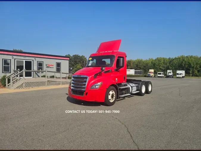 2019 FREIGHTLINER NEW CASCADIA 11601d46270b85831b0f791261e5eb9c223
