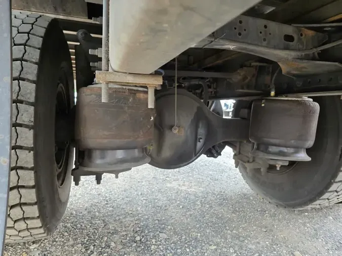 2019 FREIGHTLINER M2 106