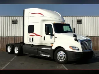 2018 International LT625 6x4