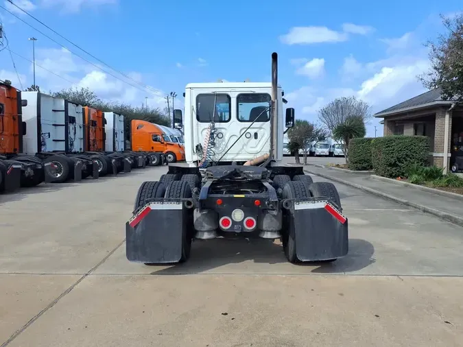2019 FREIGHTLINER/MERCEDES CASCADIA 125
