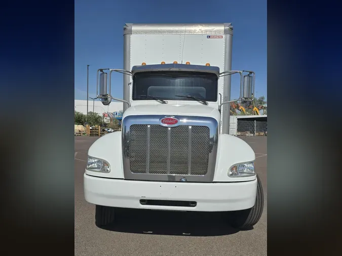 2020 Peterbilt 337