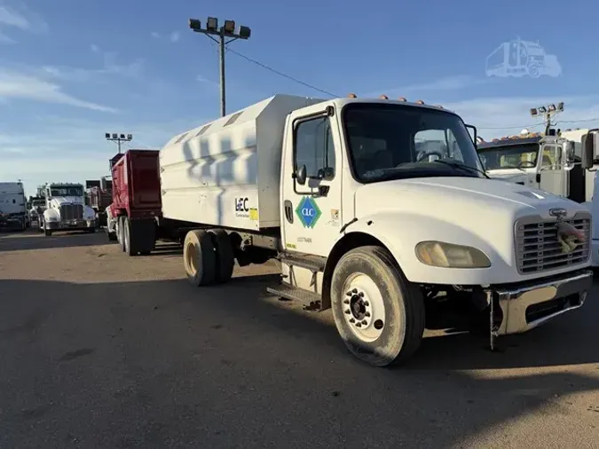 2006 FREIGHTLINER BUSINESS CLASS M2 10601e735b5ad62d77f54b5d3f42dc397b6
