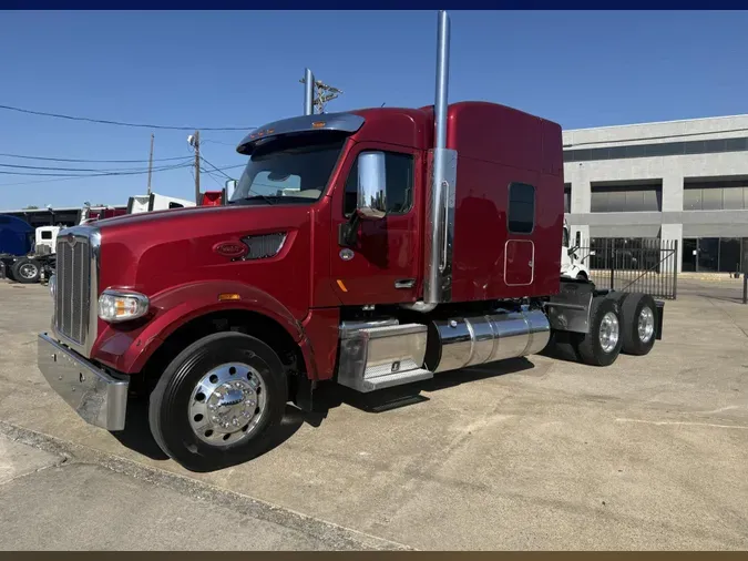 2022 Peterbilt 567