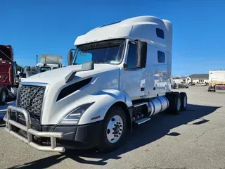 2019 VOLVO VNL64T-760