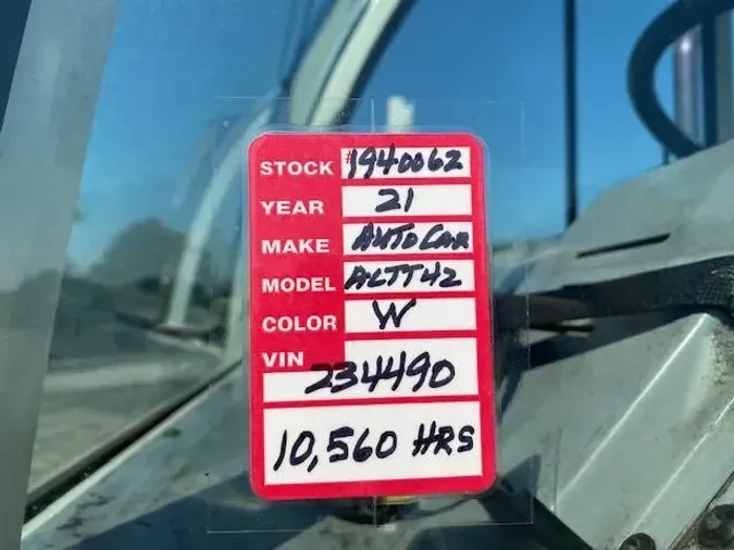 2021 AutoCar ACTT42