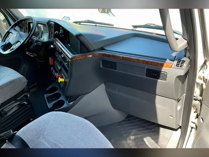 2021 INT LT625 6x4