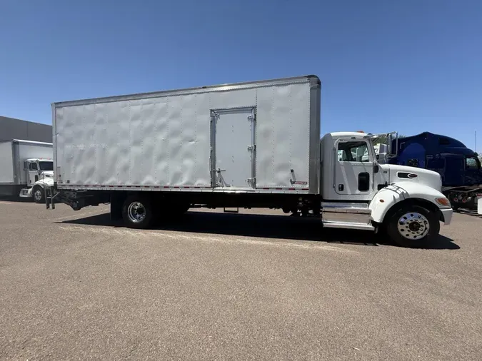 2020 Peterbilt 337