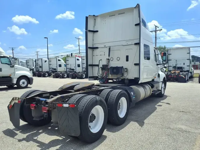 2019 NAVISTAR INTERNATIONAL LT625 SLPR CAB01f45a4d3fbce7b83f9ad45600969aa5