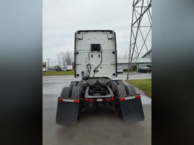 2018 FREIGHTLINER/MERCEDES NEW CASCADIA PX12664