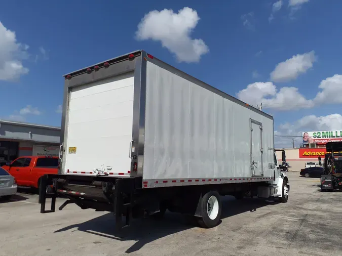 2018 FREIGHTLINER/MERCEDES M2 106