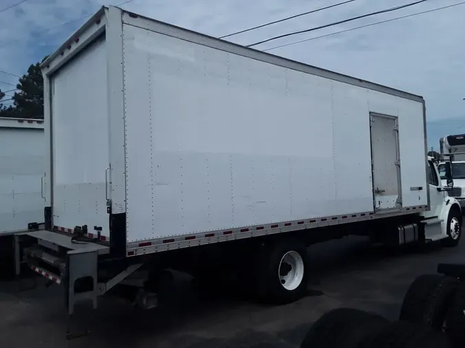 2019 FREIGHTLINER M2 106