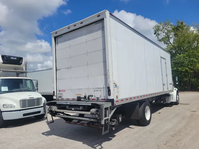 2019 FREIGHTLINER/MERCEDES M2 106